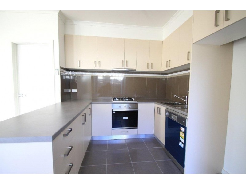 2 Madden Street, Seaford VIC 3198