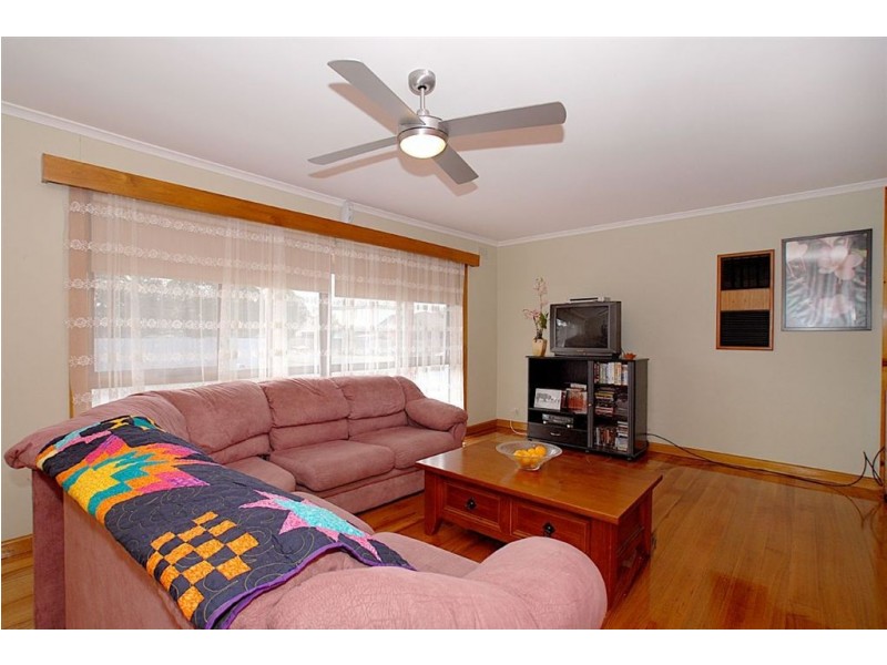 6 Manyung Court, Seaford VIC 3198