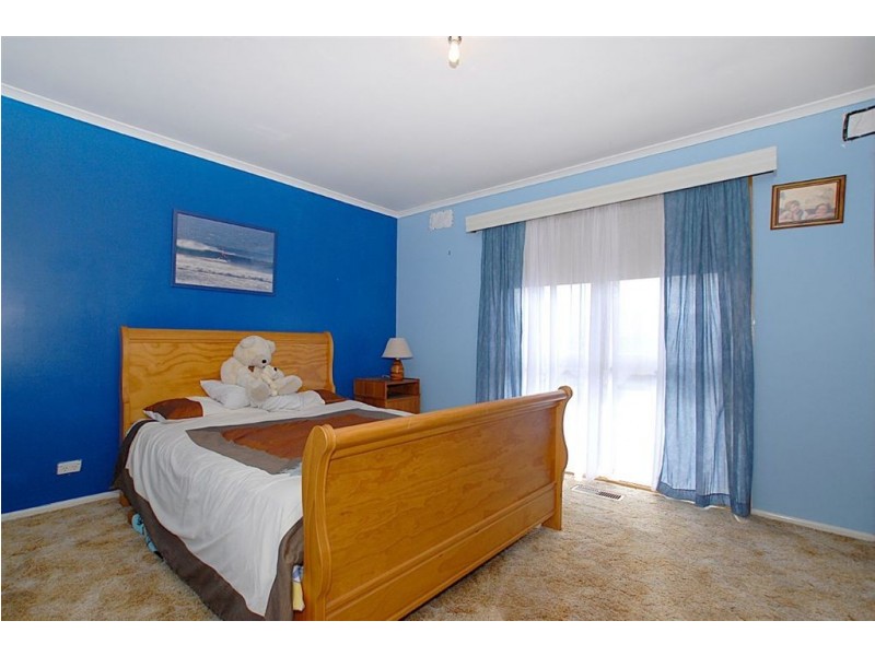 6 Manyung Court, Seaford VIC 3198