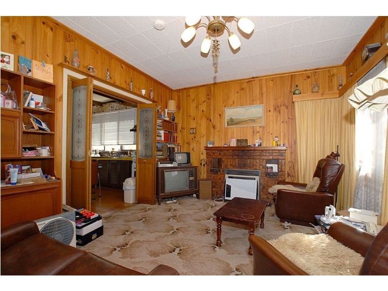 18 Austin Road, Seaford VIC 3198