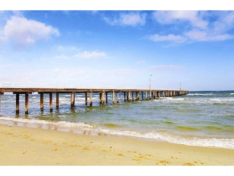 18 Austin Road, Seaford VIC 3198