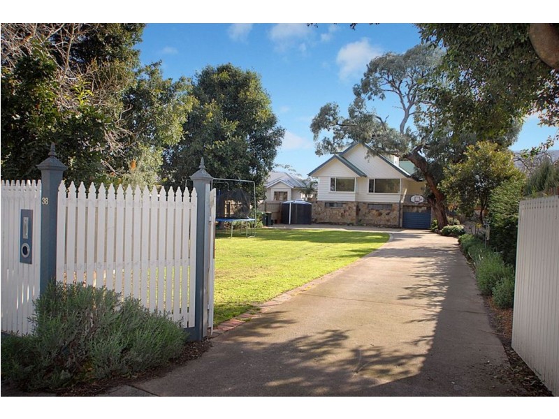 38 Fortescue Avenue, Seaford VIC 3198
