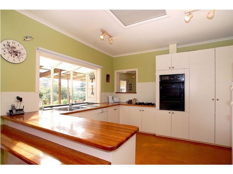 38 Fortescue Avenue, Seaford VIC 3198