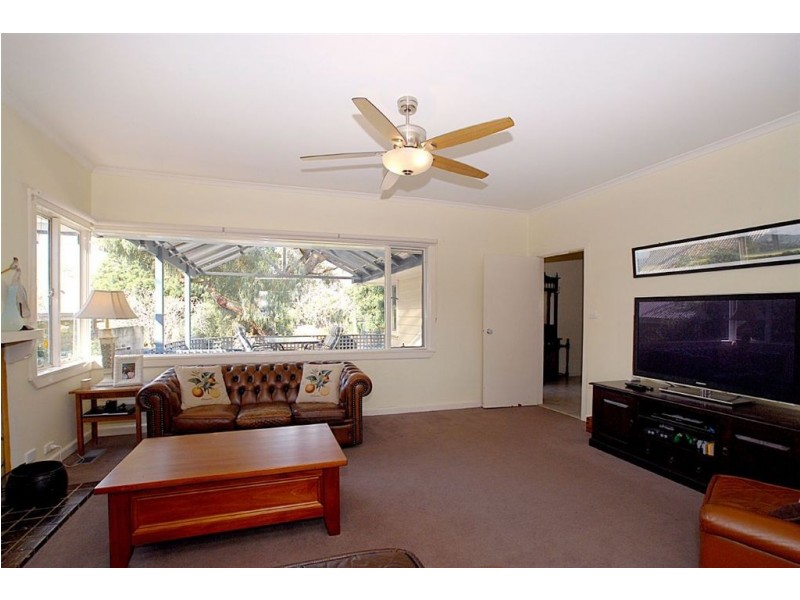 38 Fortescue Avenue, Seaford VIC 3198