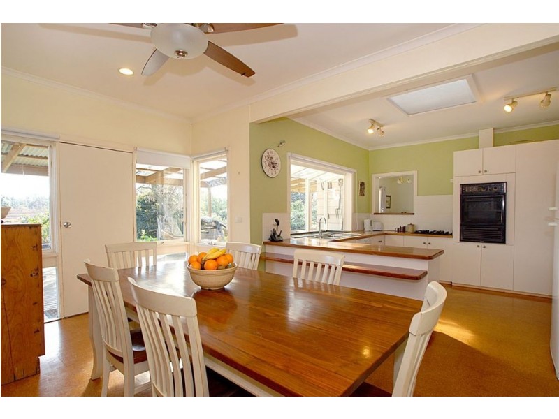 38 Fortescue Avenue, Seaford VIC 3198