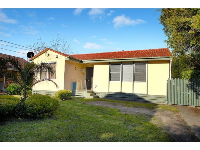 27 Longleaf street, Frankston North VIC 3200