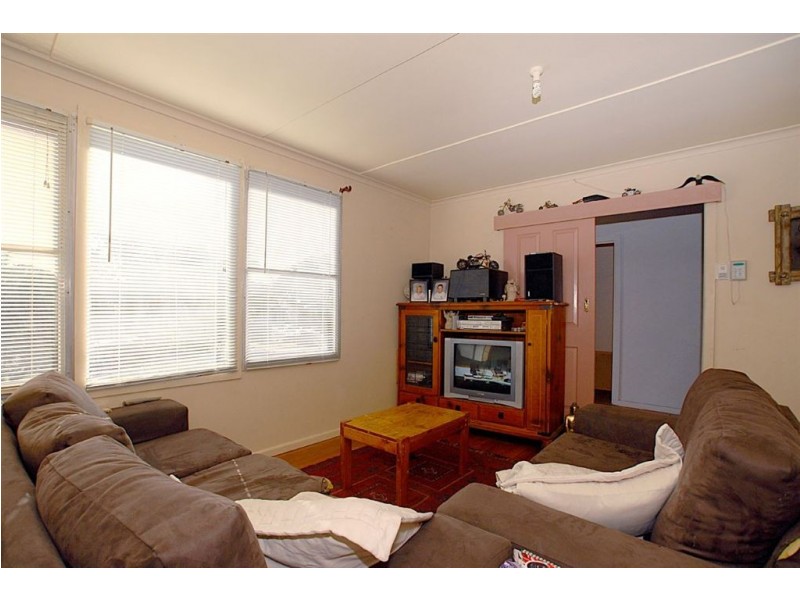 27 Longleaf street, Frankston North VIC 3200