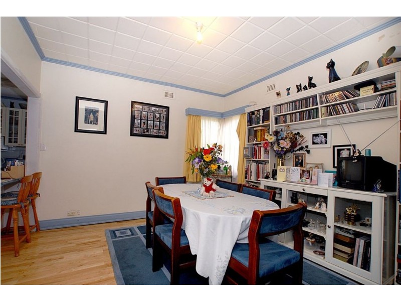 4 Park Street, Seaford VIC 3198