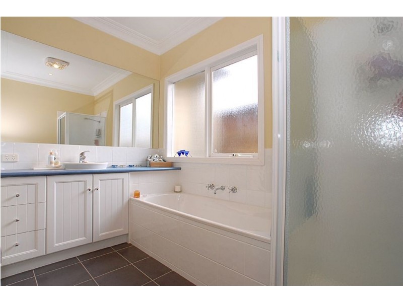 3B Catron Street, Seaford VIC 3198