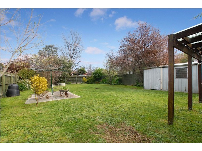 26 Robinsons Road, Seaford VIC 3198