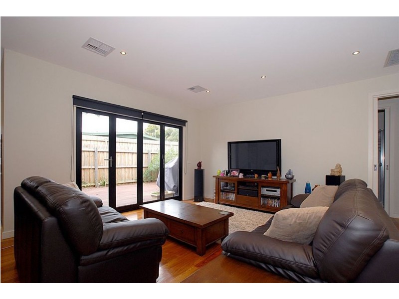 1/30 Newton Street, Seaford VIC 3198