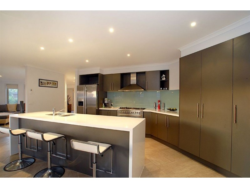 46 Milroy Crescent, Seaford VIC 3198