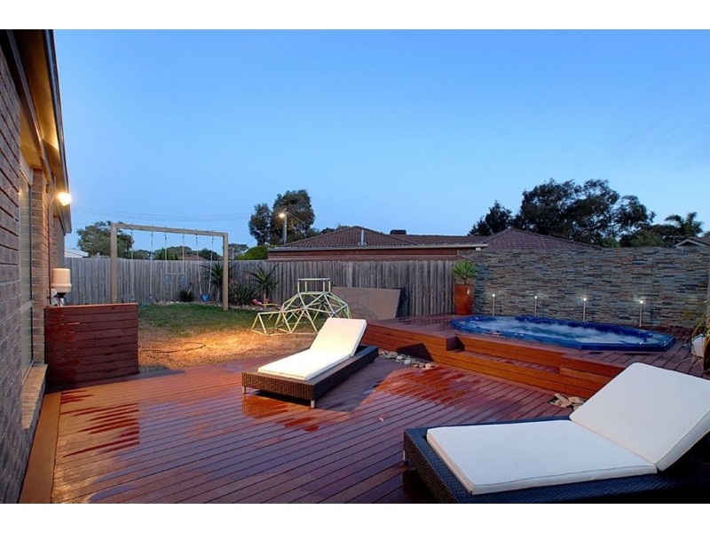 46 Milroy Crescent, Seaford VIC 3198