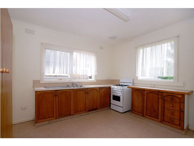 24 Seacrest Avenue, Seaford VIC 3198