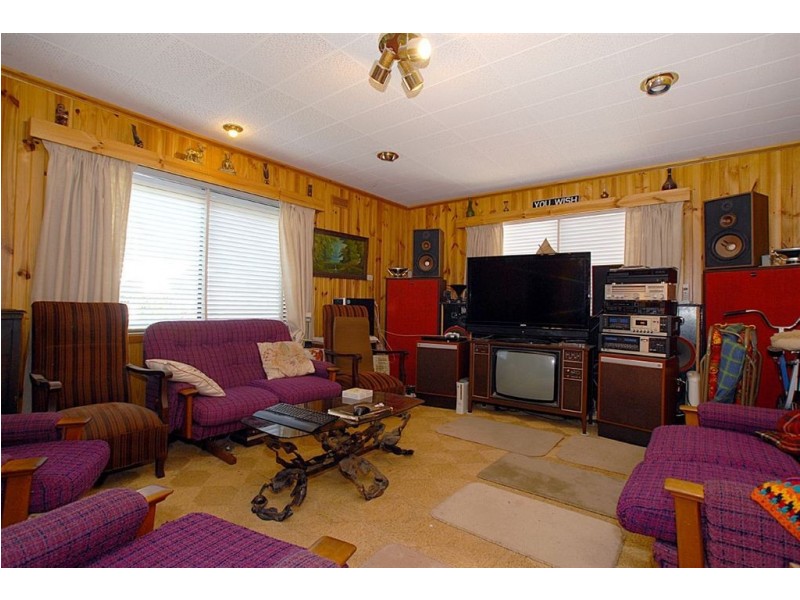 18 Austin Road, Seaford VIC 3198