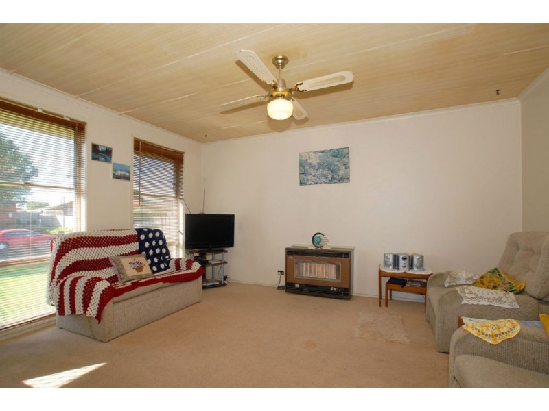 22 Hoya Crescent, Frankston North VIC 3200