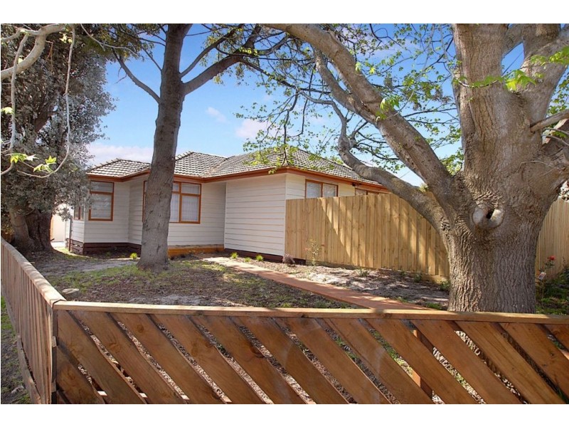 256 Frankston Dandenong Road, Seaford VIC 3198