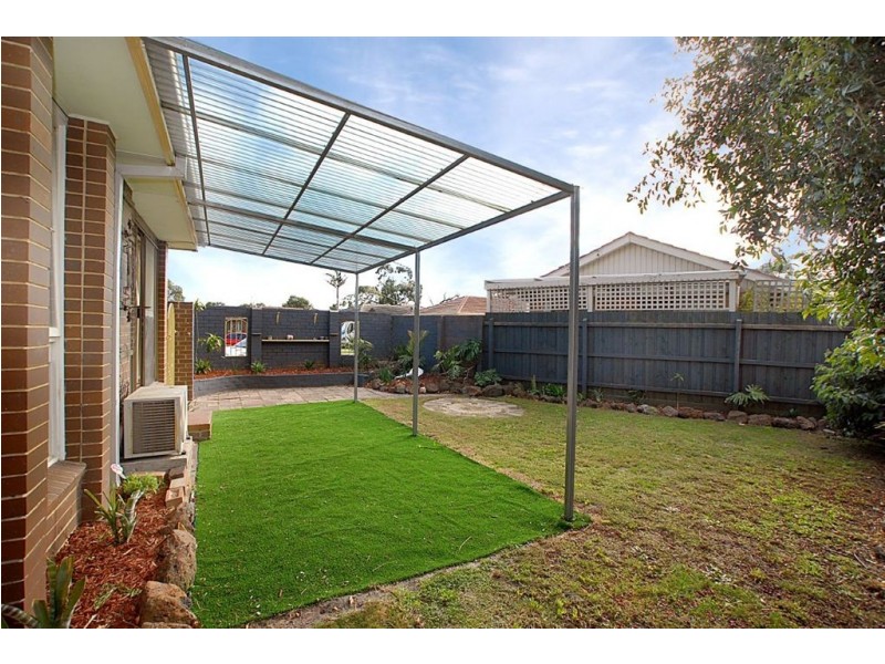 8 Elandra Court, Seaford VIC 3198