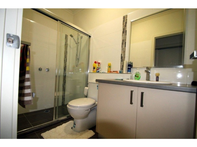 4A Madden Street, Seaford VIC 3198