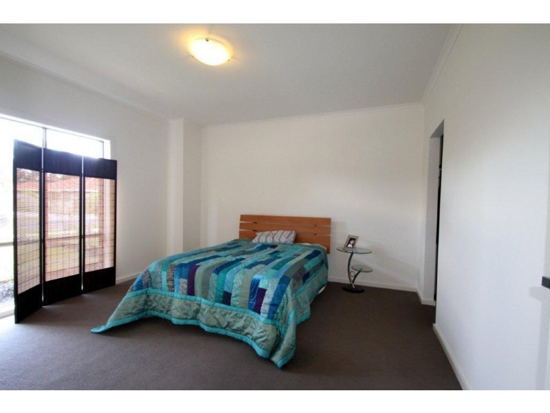 4A Madden Street, Seaford VIC 3198