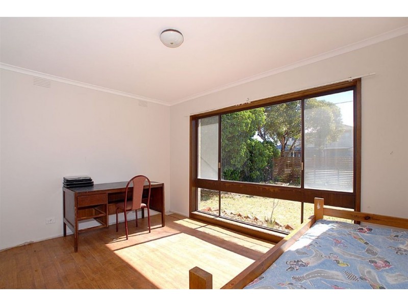 15 Kelvin Avenue, Seaford VIC 3198