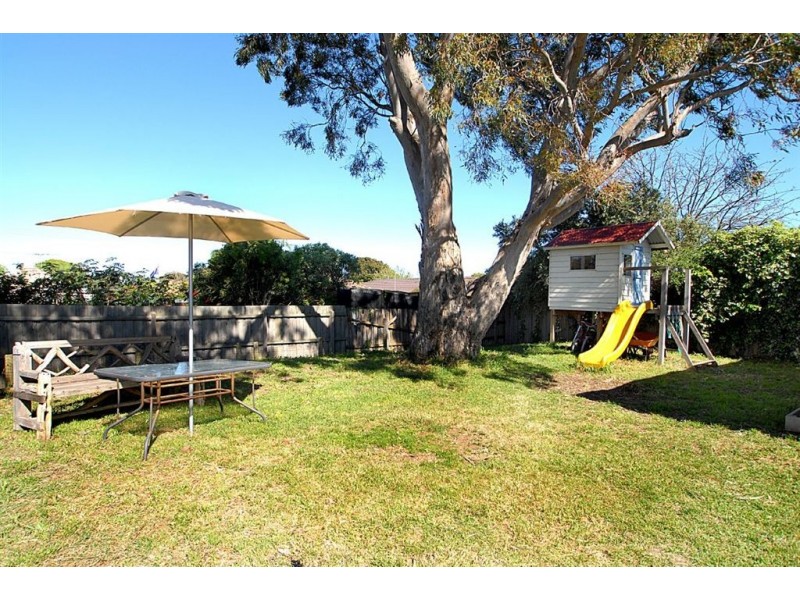 15 Kelvin Avenue, Seaford VIC 3198