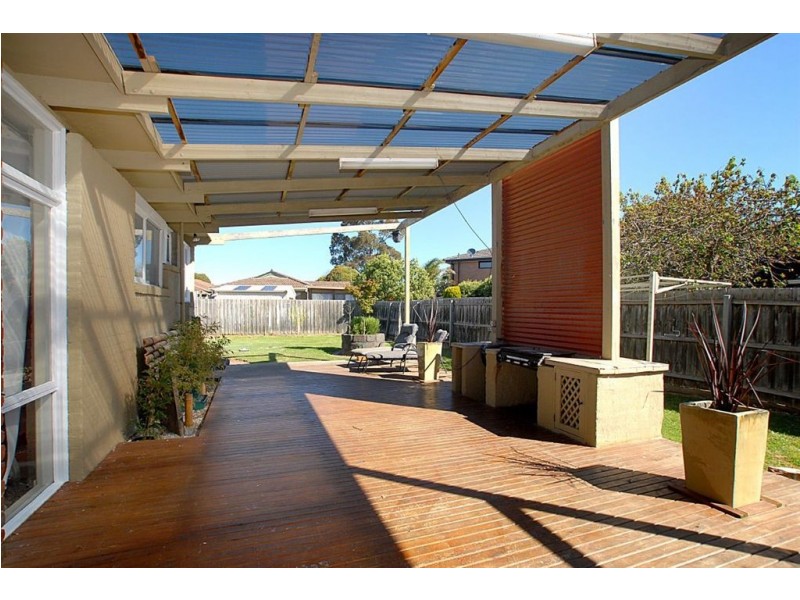 40 Emanuel Drive, Seaford VIC 3198