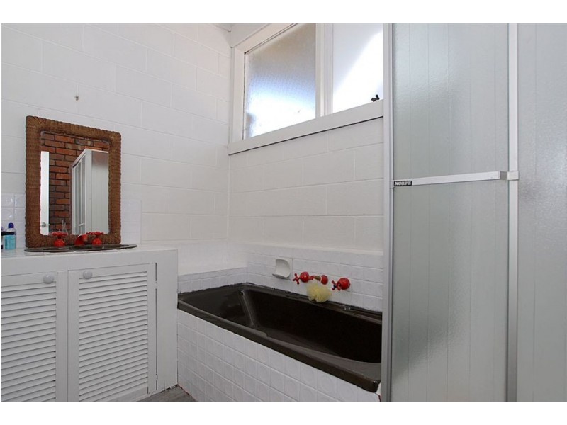 40 Emanuel Drive, Seaford VIC 3198