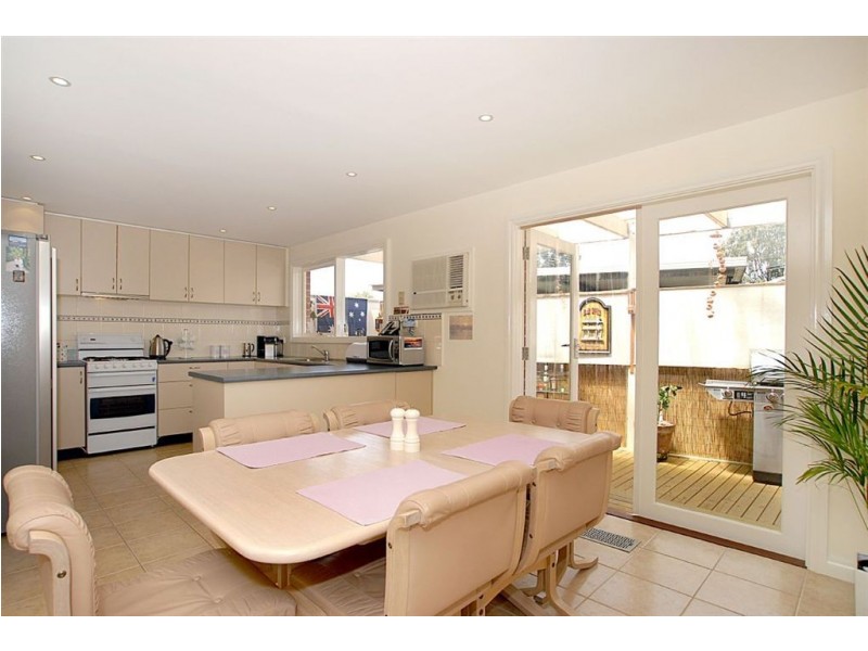 25 Stawell Street, Seaford VIC 3198