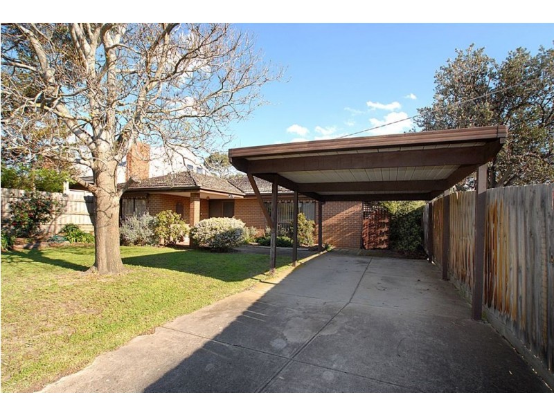 12 Clovelly Parade, Seaford VIC 3198