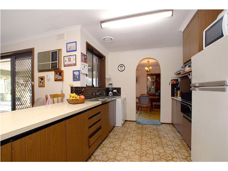 12 Clovelly Parade, Seaford VIC 3198