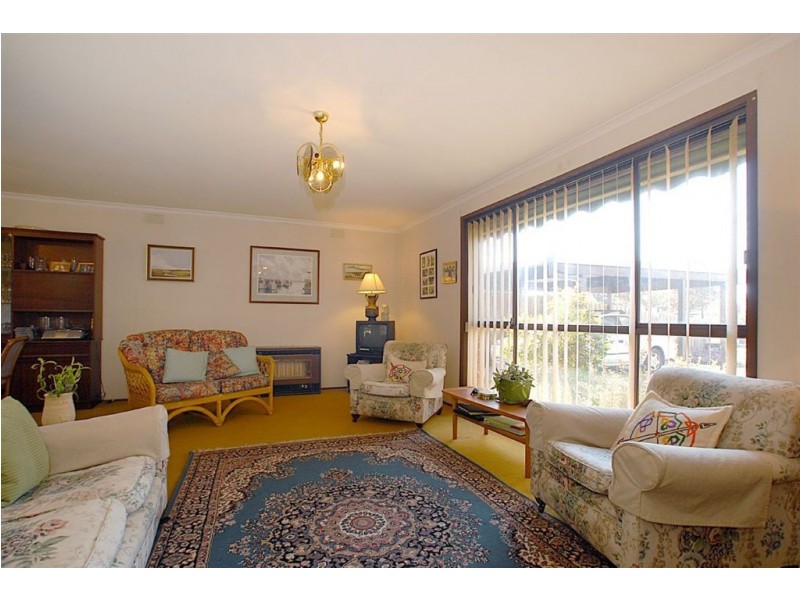 12 Clovelly Parade, Seaford VIC 3198