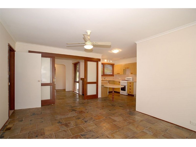 70 Maple Street, Seaford VIC 3198