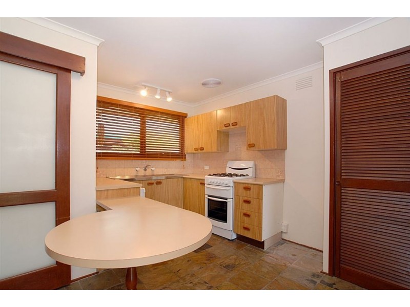 70 Maple Street, Seaford VIC 3198