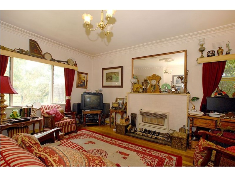 15 Barry Street, Seaford VIC 3198