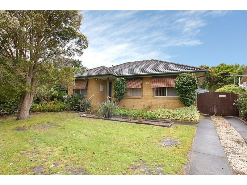15 Aleppo Crescent, Frankston North VIC 3200