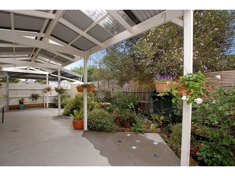 8 Harold Street, Seaford VIC 3198