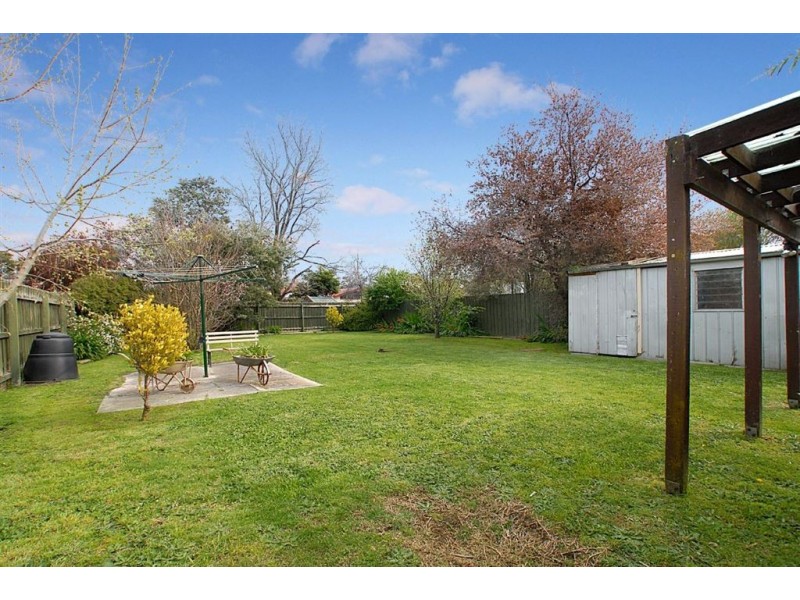 26 Robinsons Road, Seaford VIC 3198