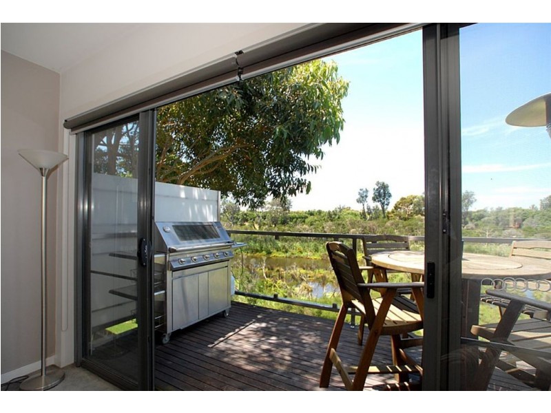 4/43 Nepean Highway, Seaford VIC 3198