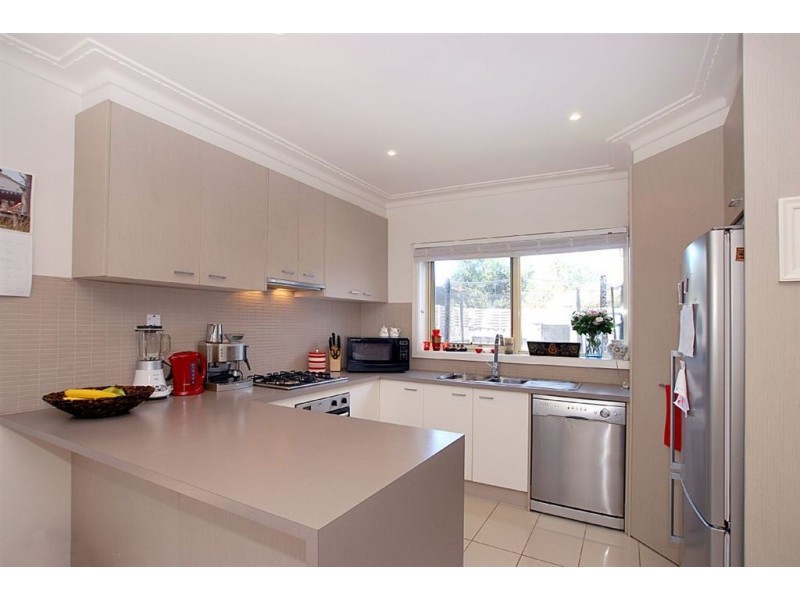 4 Scott Street, Seaford VIC 3198