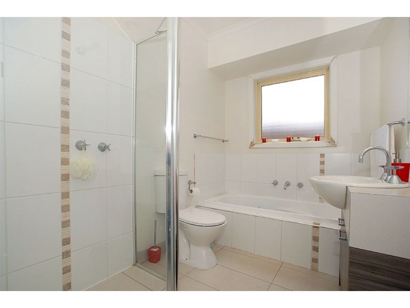 4 Scott Street, Seaford VIC 3198