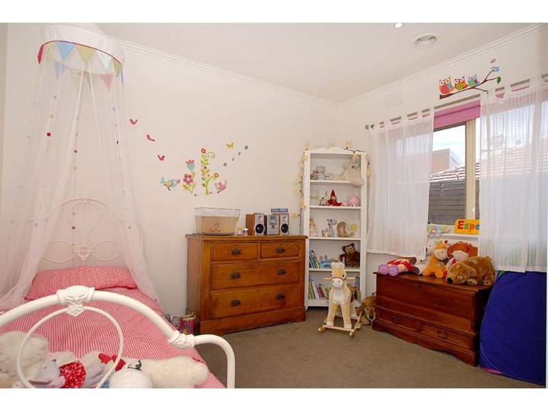 4 Scott Street, Seaford VIC 3198
