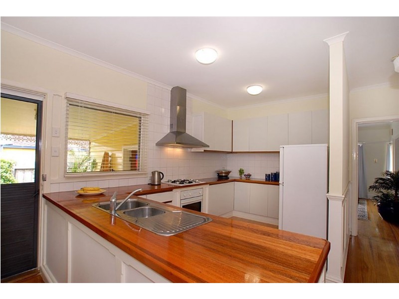 137 Nepean Highway, Seaford VIC 3198