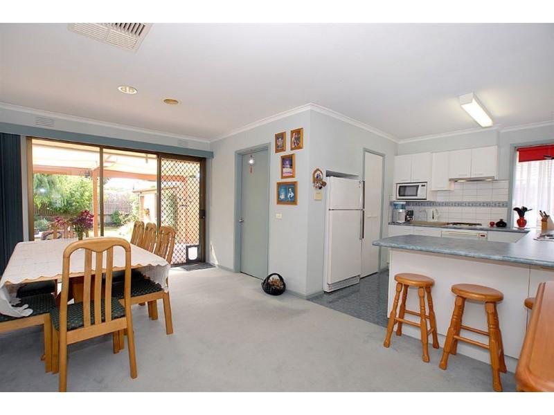 4 Whitby Way, Seaford VIC 3198