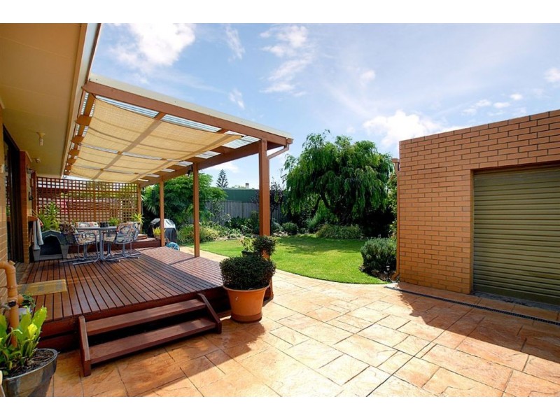 4 Whitby Way, Seaford VIC 3198