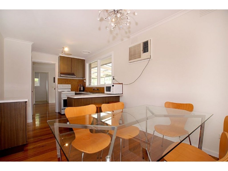 37 Maple Street, Seaford VIC 3198
