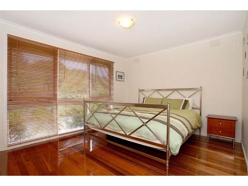 37 Maple Street, Seaford VIC 3198