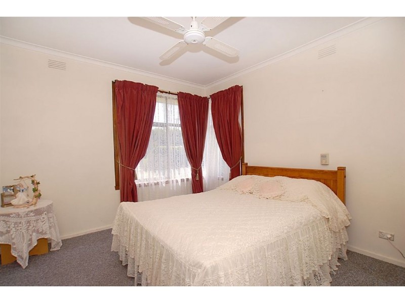 133 Railway Parade, Seaford VIC 3198