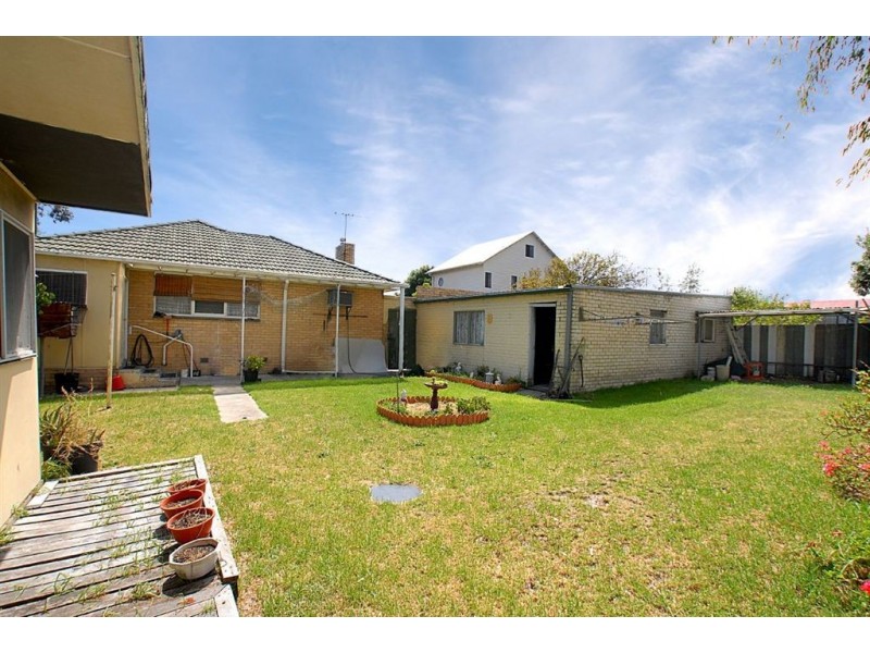 133 Railway Parade, Seaford VIC 3198