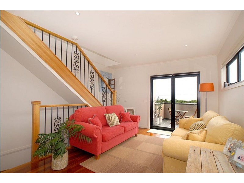 1/84 Nepean Highway, Seaford VIC 3198